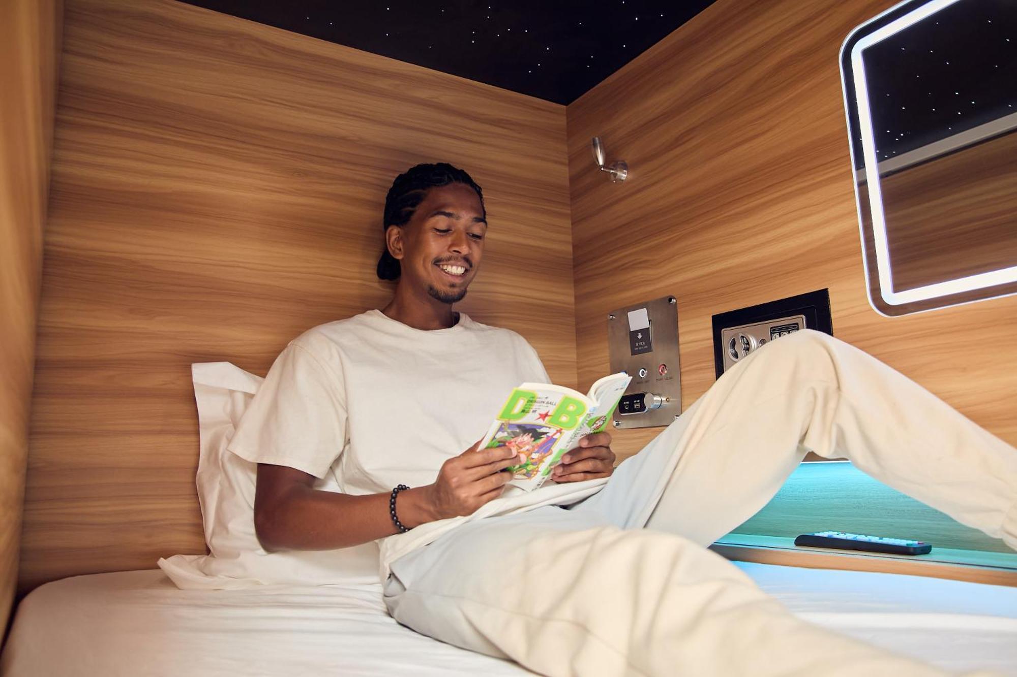 Capsule Hotel Montreal Exterior foto